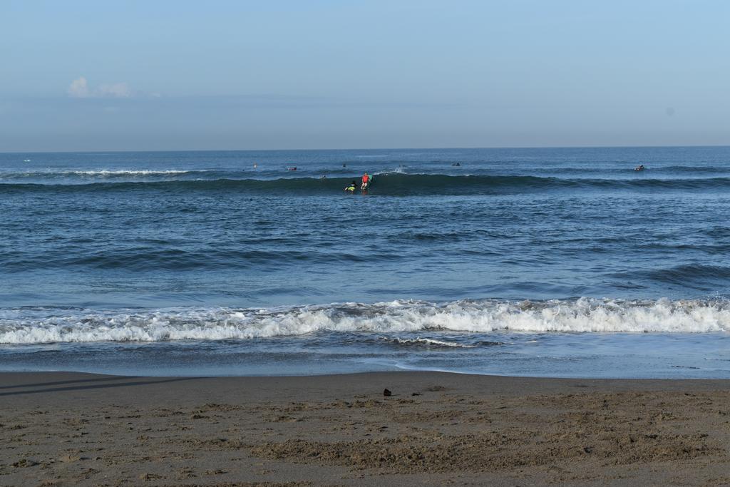 Salty Shakas Bamboo Stay Canggu Exterior foto