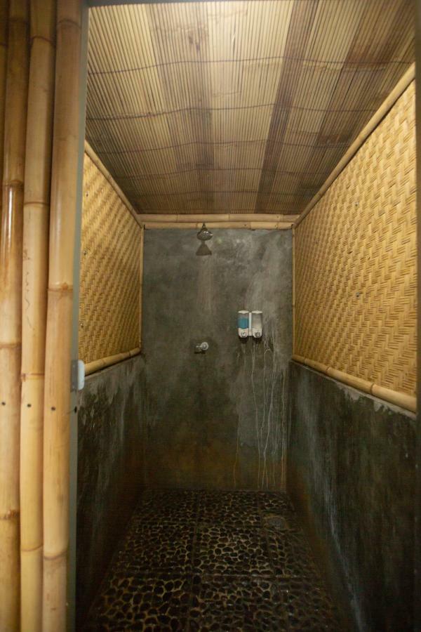 Salty Shakas Bamboo Stay Canggu Exterior foto